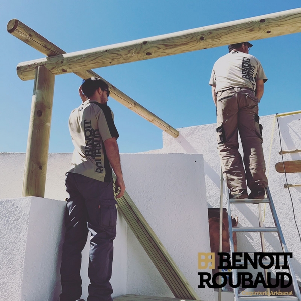 Benoit Roubaud carpinteria de madera (15) Pergolas palos redondos almeria