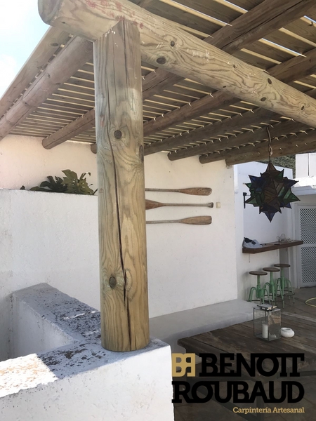 Benoit Roubaud carpinteria de madera (19) Pergolas palos redondos almeria