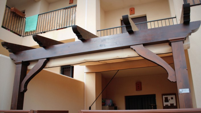 pergolas-madera-toldo-aguadulce-almeria (1)